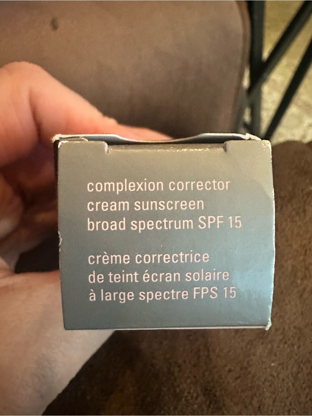 Mary Kay CC Cream Box in Pink and Black box. Very light - Picture 2 of 3
